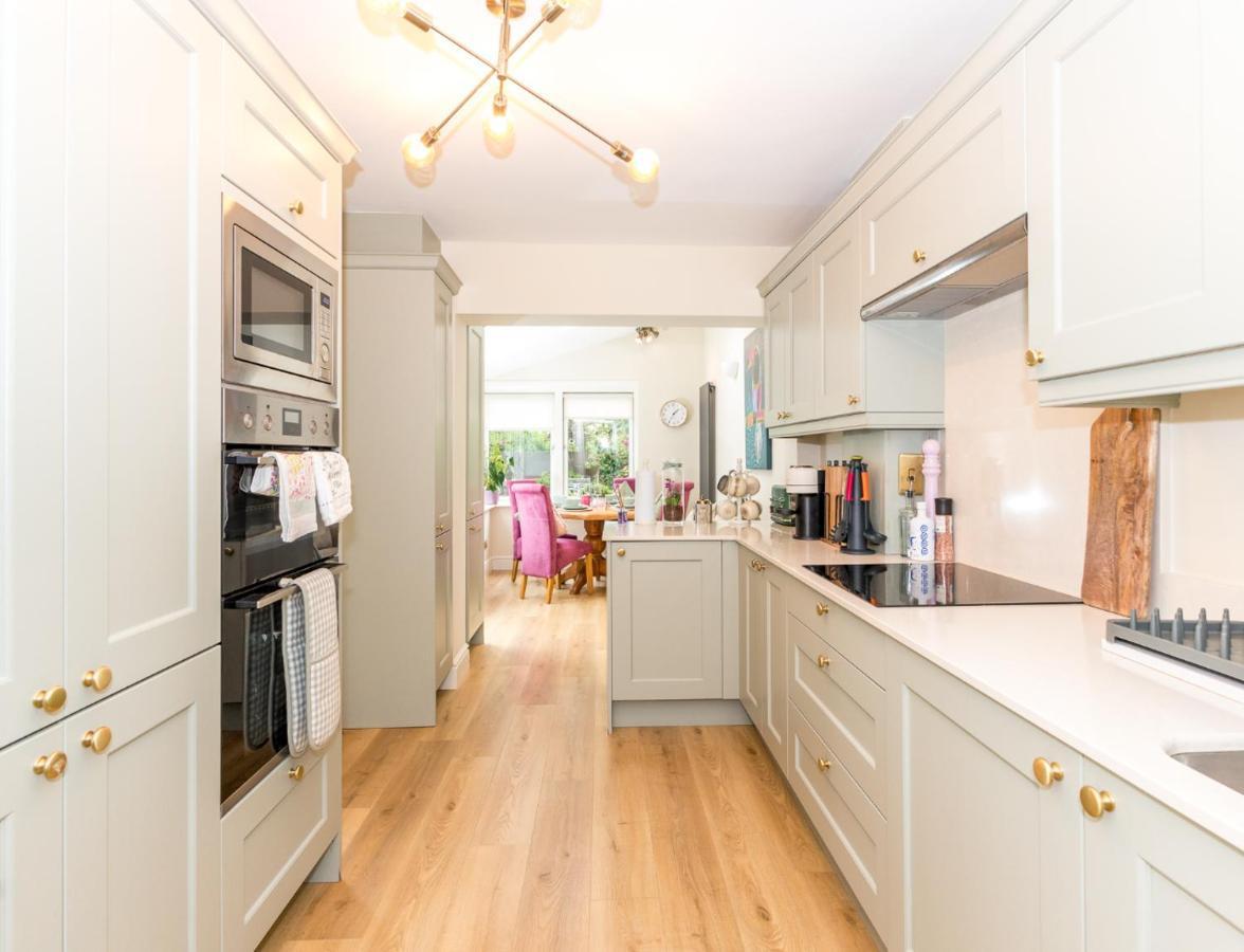 Holiday home Fashionable Chic Townhouse In D4 *